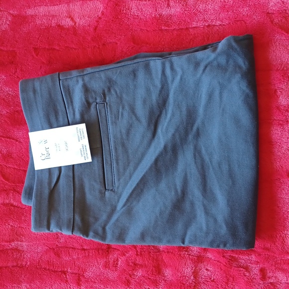 Croft & Barrow Ladie's Woven Pant - Picture 1 of 11